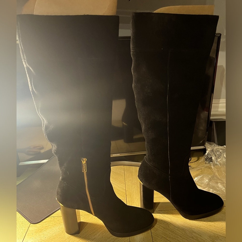 Michael Kors Regina platform boots